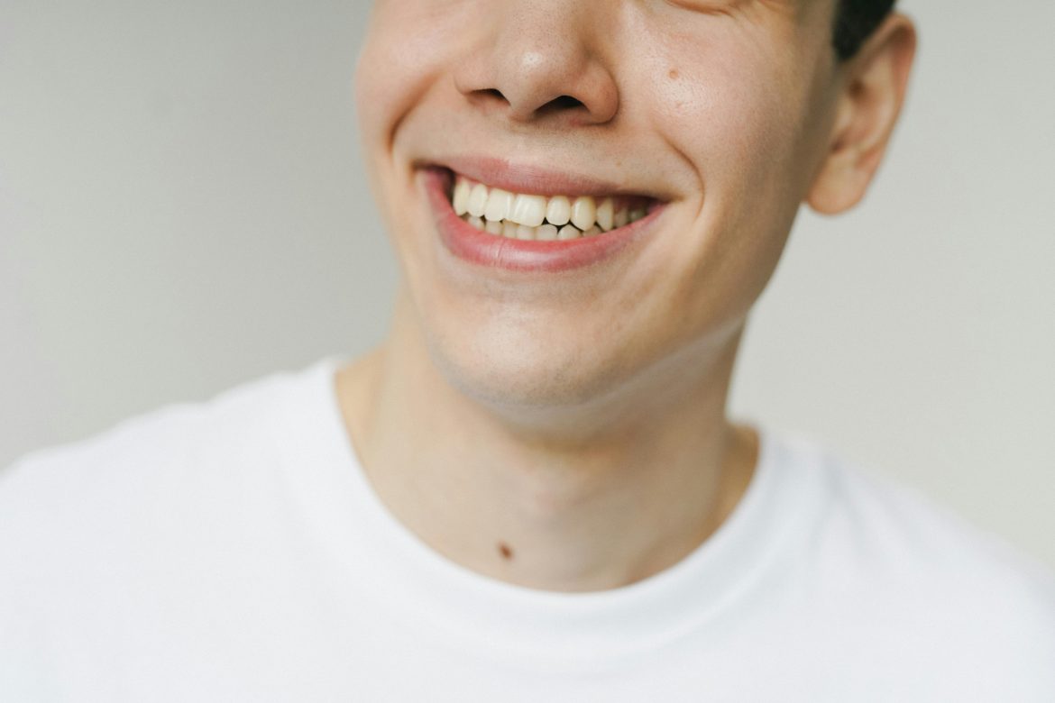 how to get rid of yellow teeth